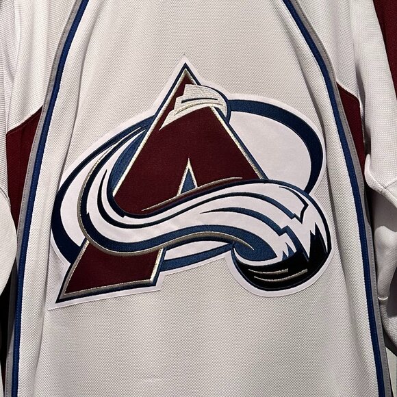 Reebok NHL Men's Large Colorado Avalanche Hockey Players Jersey - Picture 2 of 6